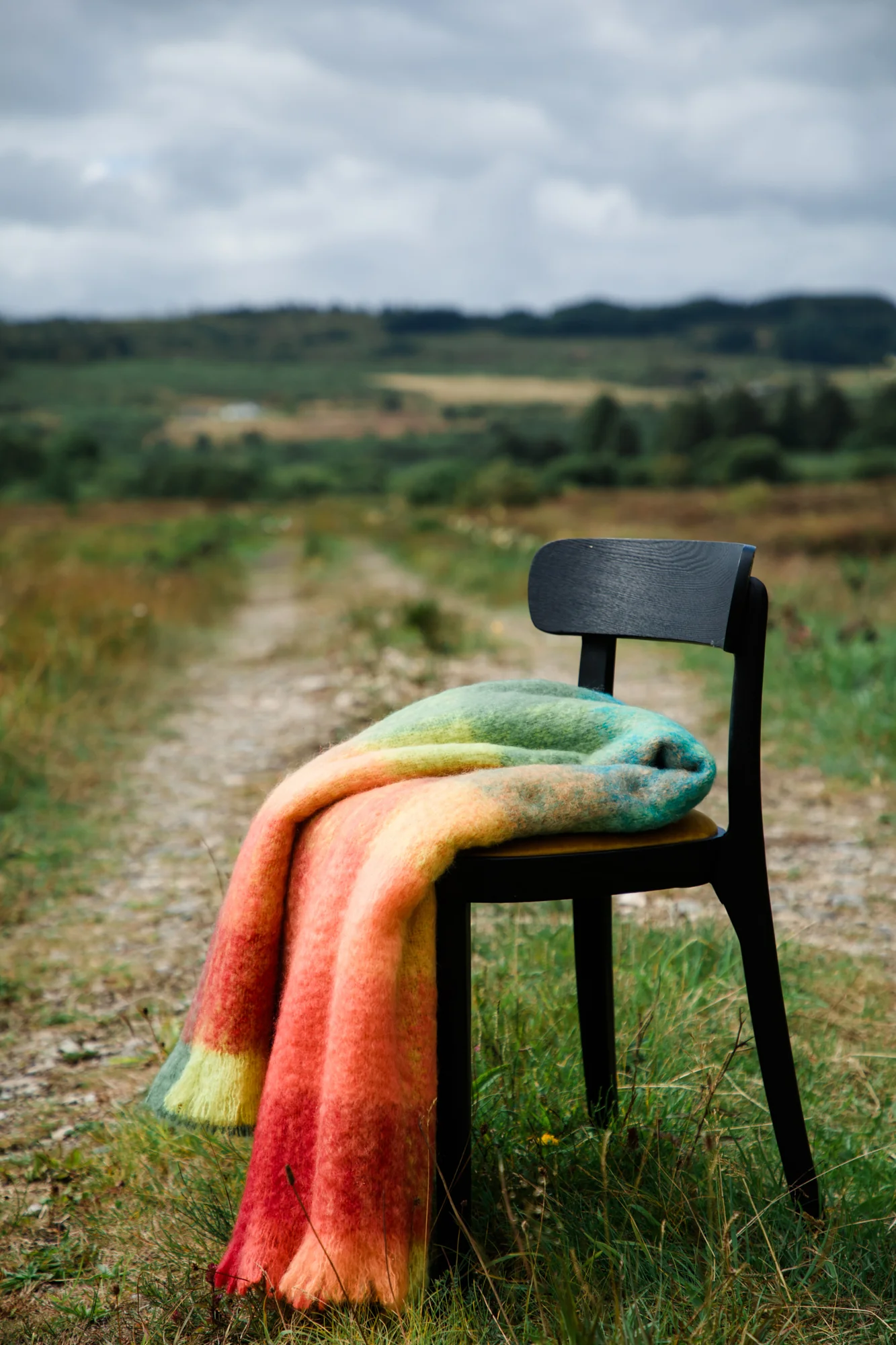Foxford Cottage Mohair Throw - Image 4