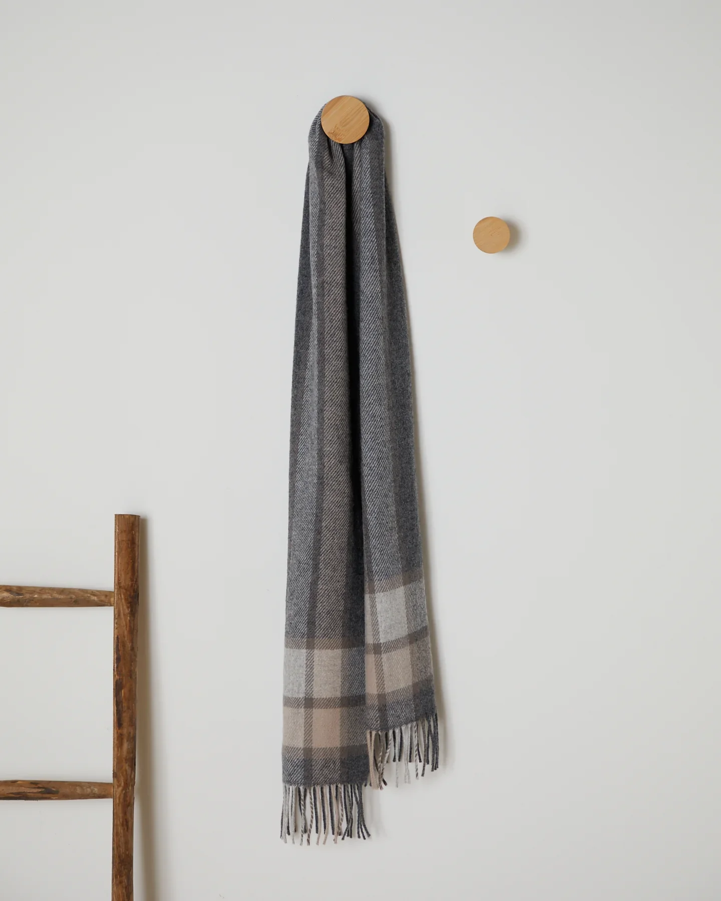 Foxford Grey Check Border Lambswool Scarf - Image 3